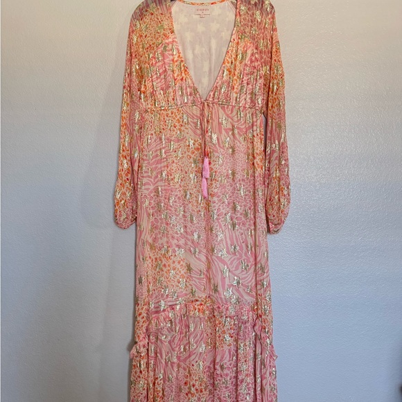 Ciebon Dresses & Skirts - Ciebon Crissta Metallic Print Light Pink Long Sleeve Maxi Dress Size XS